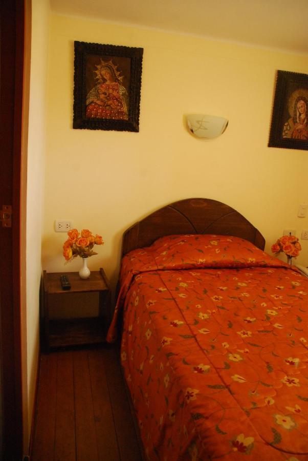 Hostal El Auqui Cuzco Exterior photo